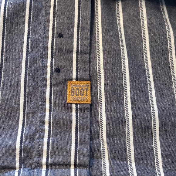 Timberland Men's Blue Striped Button Down Shirt - Picture 9 of 12